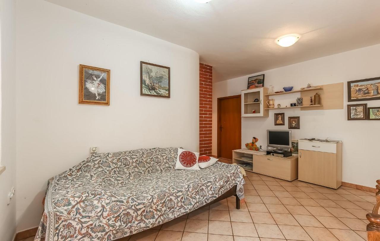 Apartament Jelena Poreč Zewnętrze zdjęcie